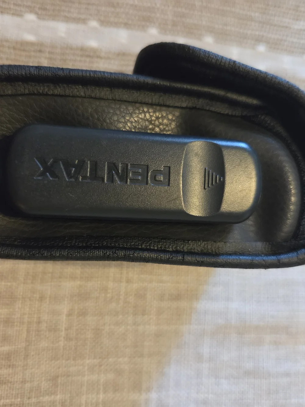 VTG PENTAX CAMERA WITH CASE EUC